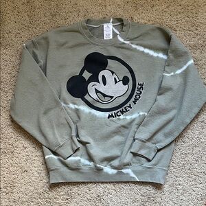 Disney Mickey Mouse Graphic sweatshirt